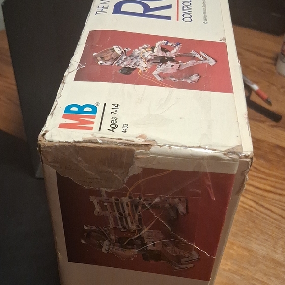 1984 Robotix Series R-1000 Motorized Building System *Incomplete* - Picture 13 of 14